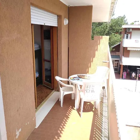 Apartamento Studio In 37156 *